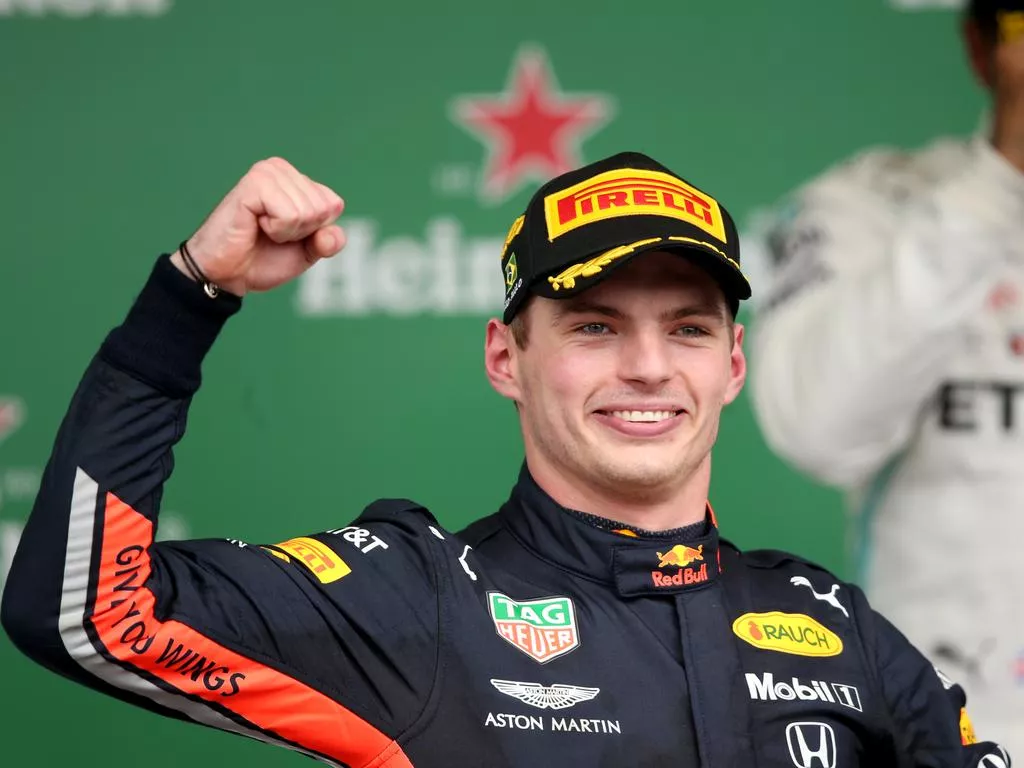 Алонсо: Чутки про відхід Ферстаппена з Red Bull вигідні «Астон Мартін»