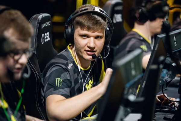 S1mple поділився досвідом тренувань із FaZe Clan перед IEM Dallas 2025