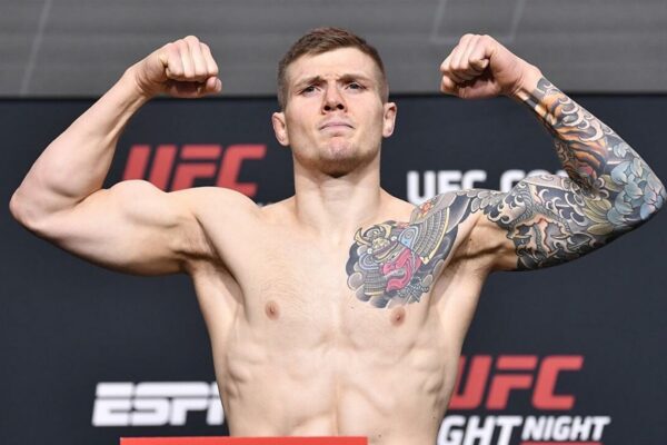 Марвін Ветторі та Брендан Аллен зустрінуться на UFC 318