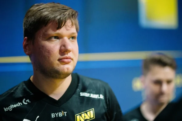 FaZe Clan спростовує чутки про відсутність s1mple на IEM Dallas 2025
