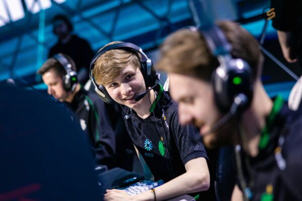 Falcons випередили NAVI у рейтингу HLTV