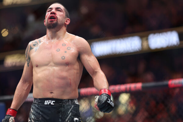 Роберт Віттакер висміяв Белала Мухаммада після поразки на UFC 315
