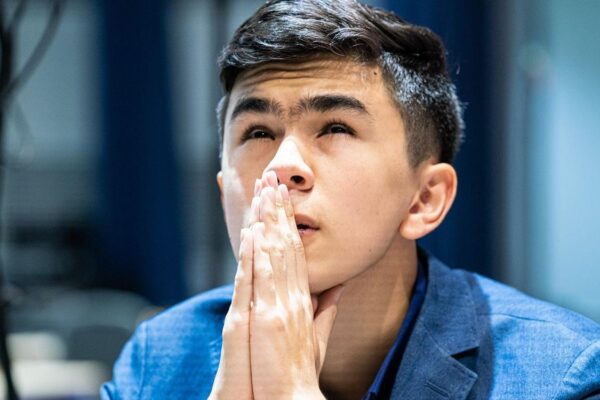 Жавохір Сіндаров став гравцем французької Team Vitality