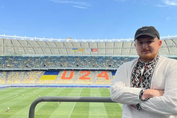 Інцидент із українським прапором: що сталося на матчі «Іпсвіч» – «Брентфорд»
