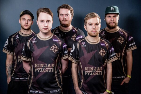 NiP зупинили переможну серію G2 на Dust 2 у вирішальному матчі PGL Astana 2025