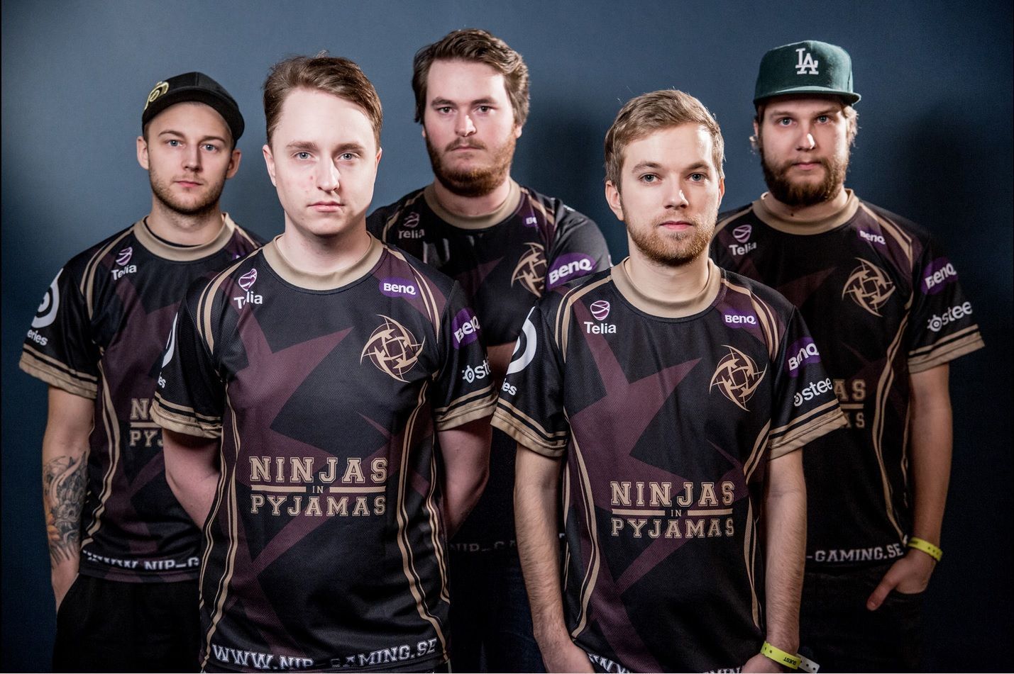 NiP зупинили переможну серію G2 на Dust 2 у вирішальному матчі PGL Astana 2025
